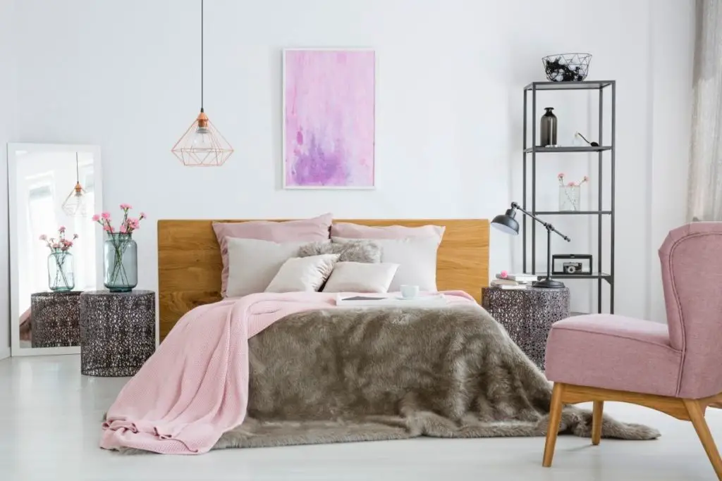 Pink Bedroom Ideas For a Comforting Space